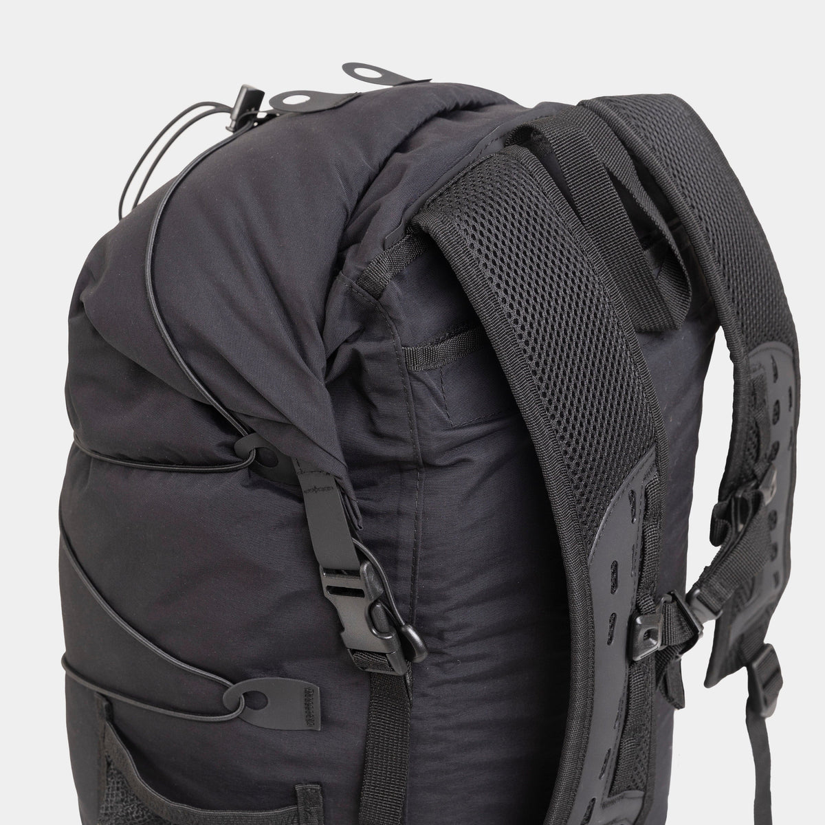 alpkit Gourdon 30 dry bag backpack in black roll top