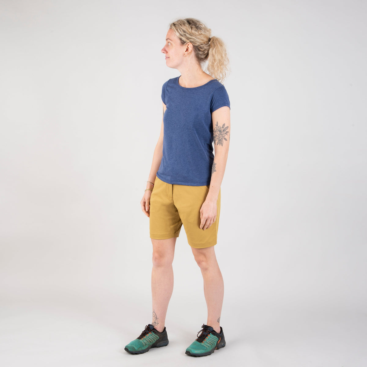 alpkit womens hauler cargo shorts in Mojave yellow outfit