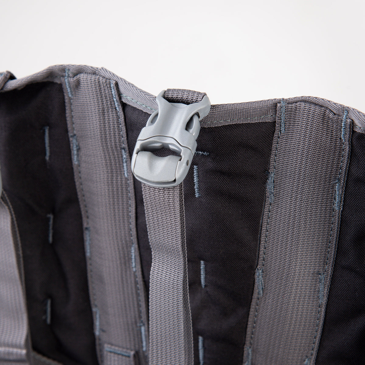 alpkit manga bikepacking handlebar harness for flat bar bikes in black buckles