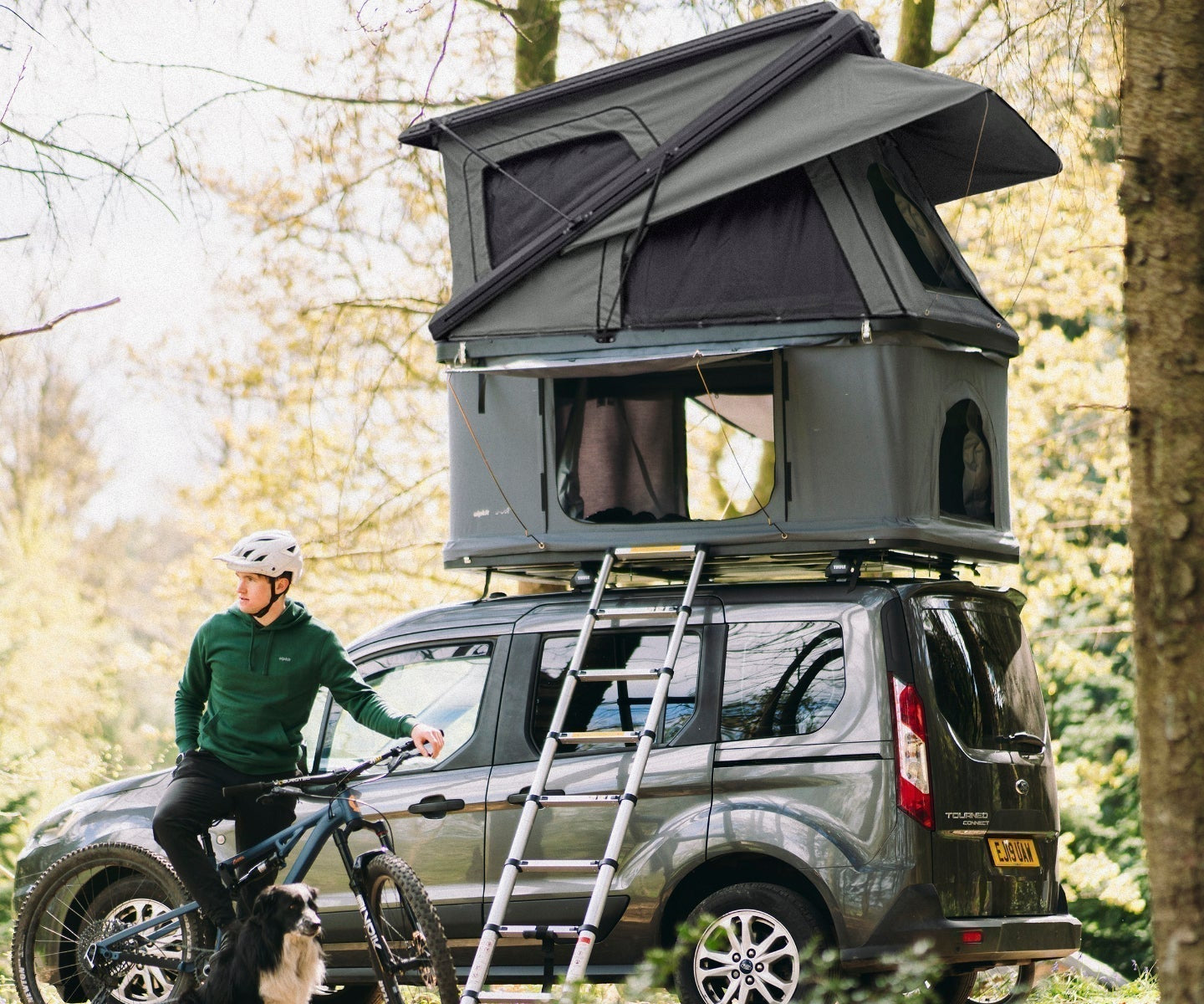 Double decker roof tent